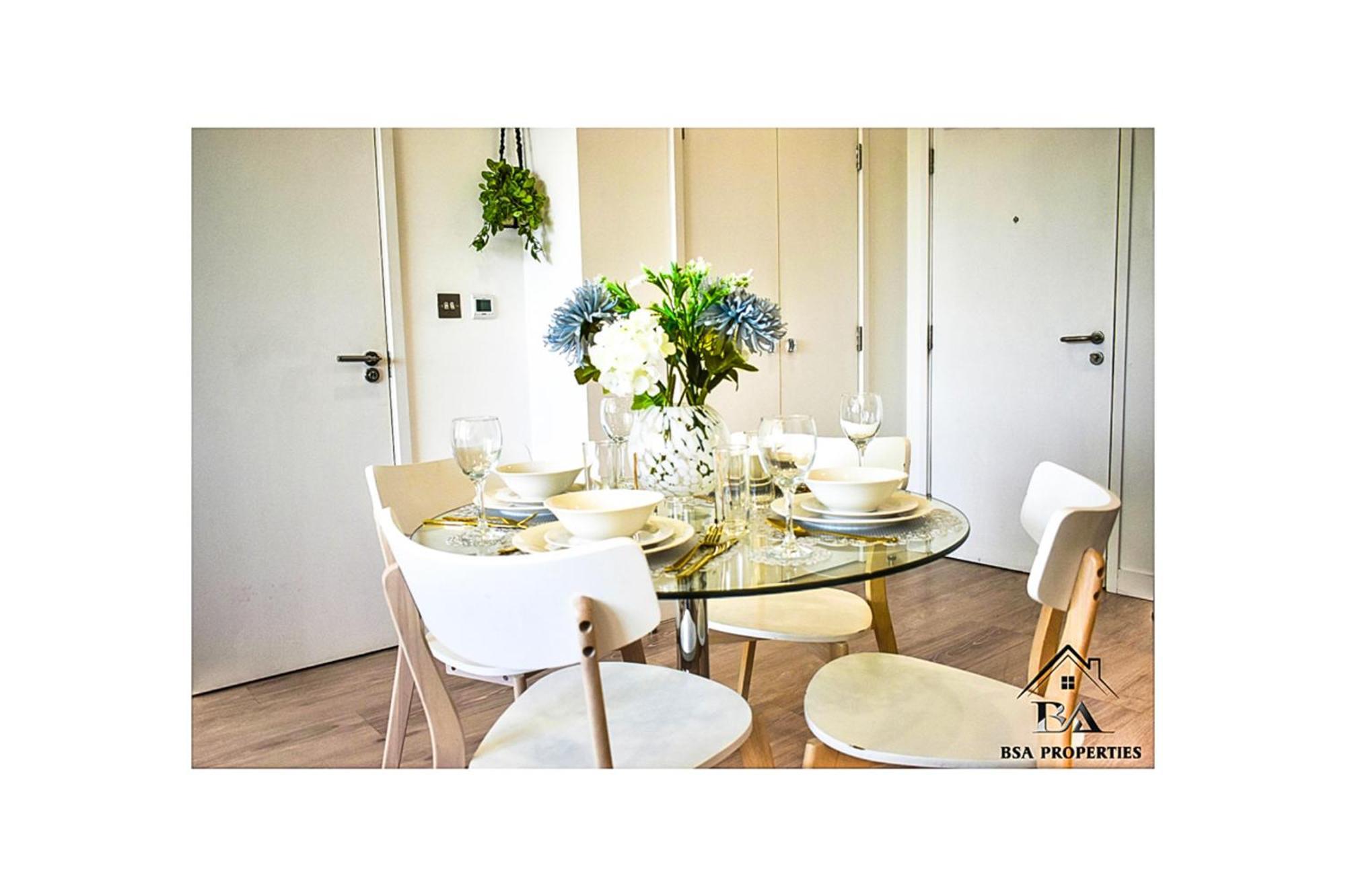 City Centre Apartment Close To Ascot & Legoland Sleep Upto 4 Guests - Parking On Request! Bracknell Dış mekan fotoğraf