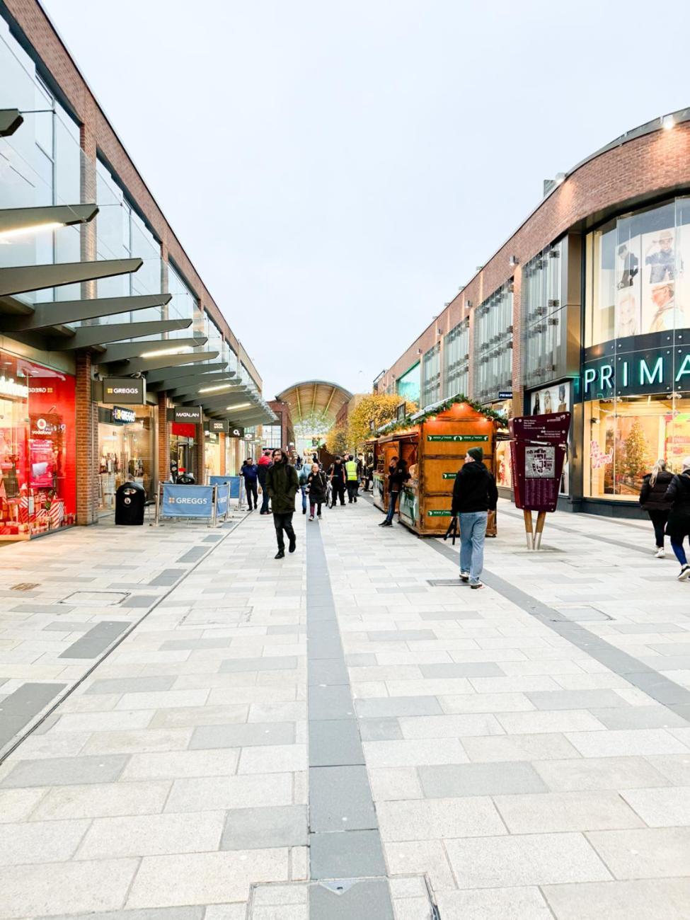 City Centre Apartment Close To Ascot & Legoland Sleep Upto 4 Guests - Parking On Request! Bracknell Dış mekan fotoğraf